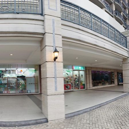 Monarch Parksuites - Balmoral Place Paranaque City Eksteriør billede