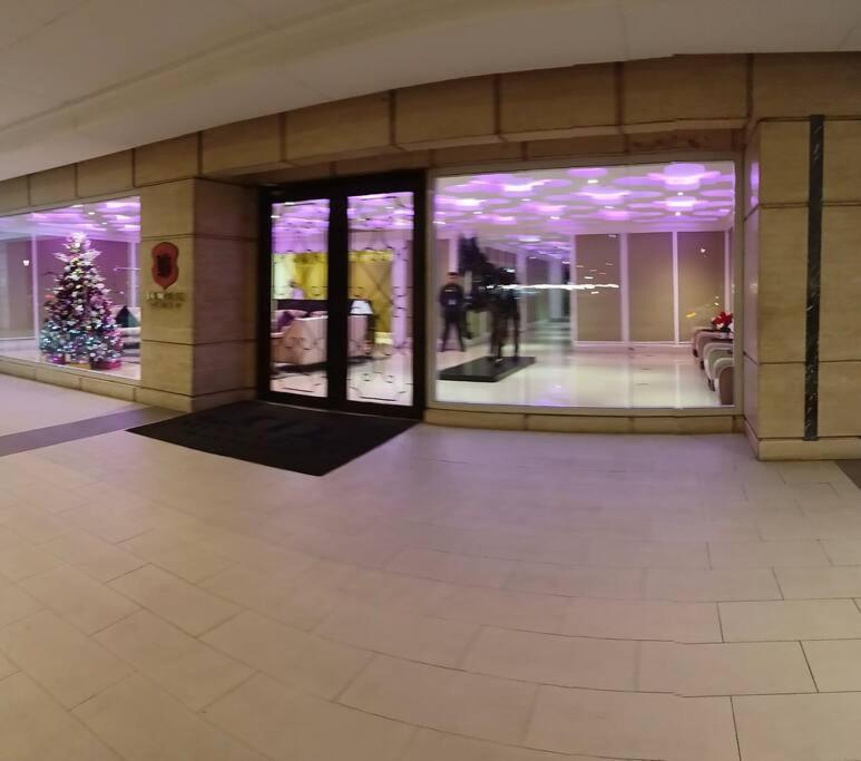 Monarch Parksuites - Balmoral Place Paranaque City Eksteriør billede